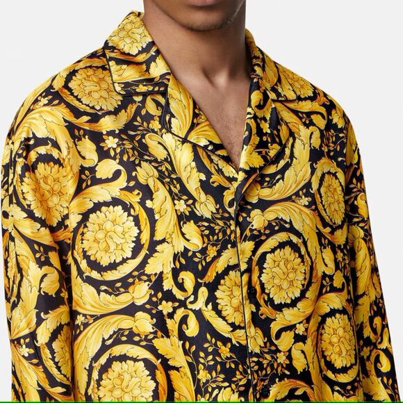 Brand New w/Tags $1,825 VERSACE Barocco-Print SILK PAJAMA TOP Size 4 IT / M - Picture 3 of 15